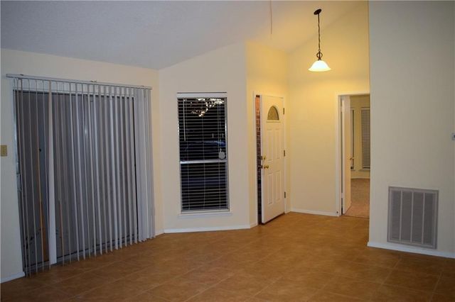 16819 Village Oak LOOP, Austin, TX 78717