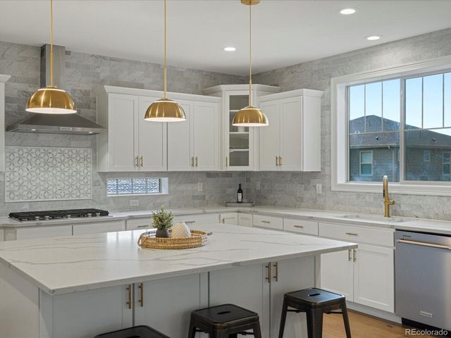 22263 Boundstone St, Parker, CO 80138