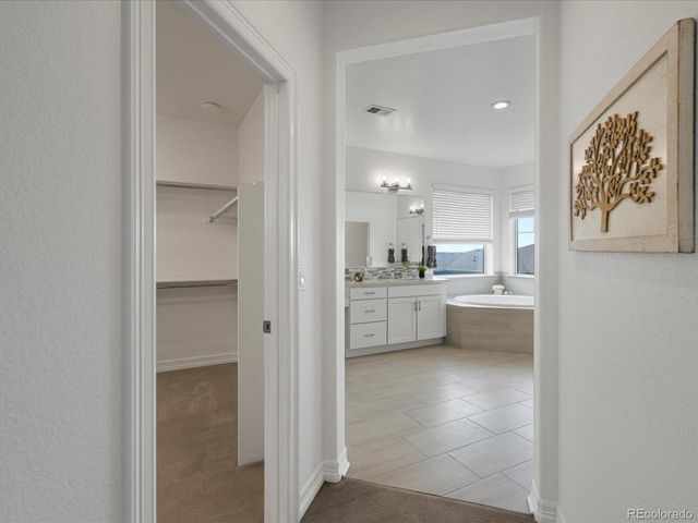 22263 Boundstone St, Parker, CO 80138