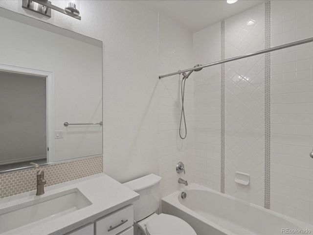 22263 Boundstone St, Parker, CO 80138