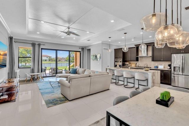 12143 S BAYPOINT Circle, Parkland, FL 33076