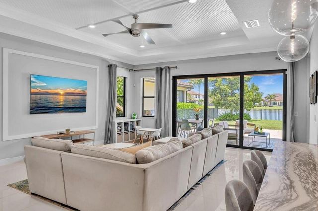 12143 S BAYPOINT Circle, Parkland, FL 33076