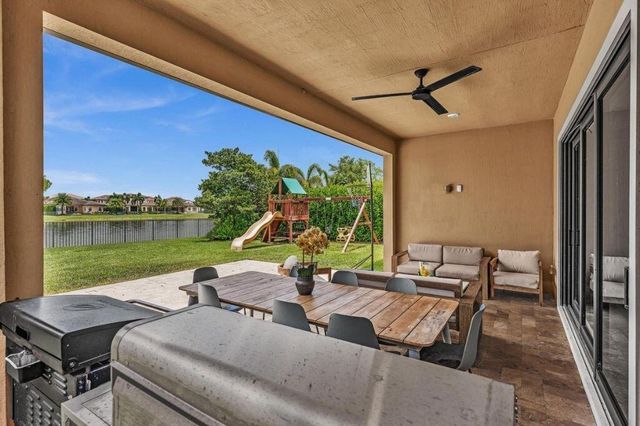 12143 S BAYPOINT Circle, Parkland, FL 33076