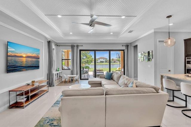 12143 S BAYPOINT Circle, Parkland, FL 33076