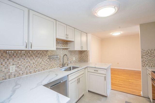 1100 Salem Street 69, Peabody, MA 01960