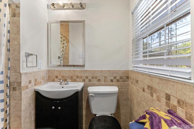 127 Sabyan, San Antonio, TX 78218