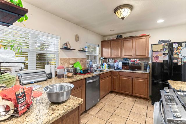 127 Sabyan, San Antonio, TX 78218