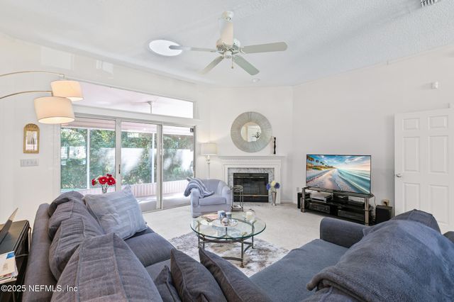 12241 MARBON ESTATES Lane E, Jacksonville, FL 32223