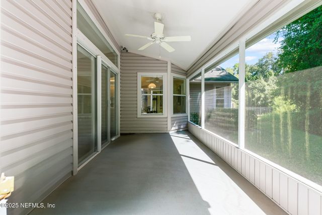 12241 MARBON ESTATES Lane E, Jacksonville, FL 32223