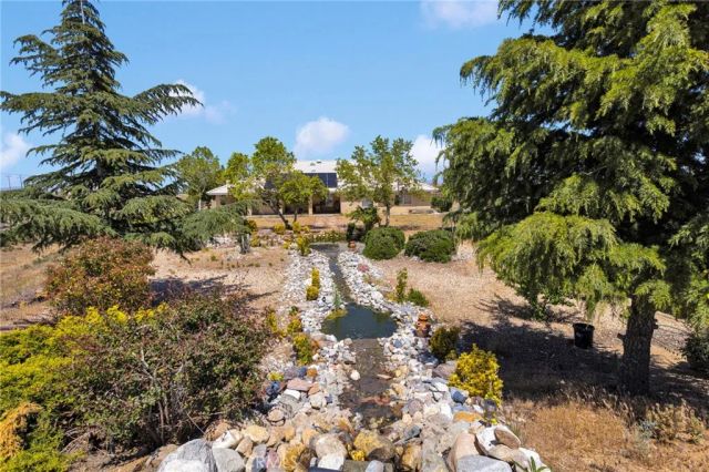5295 Snow Line Drive, Phelan, CA 92371