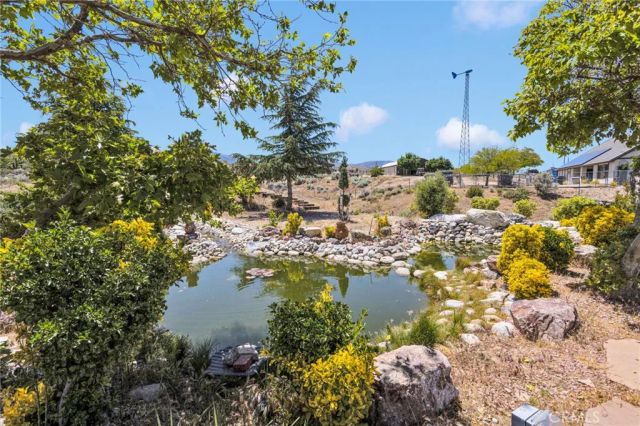 5295 Snow Line Drive, Phelan, CA 92371