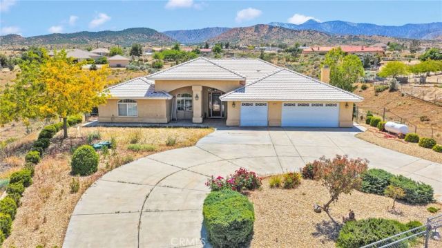 5295 Snow Line Drive, Phelan, CA 92371