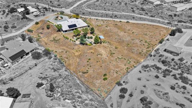 5295 Snow Line Drive, Phelan, CA 92371