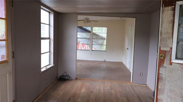 175 Ash ST, Bastrop, TX 78602
