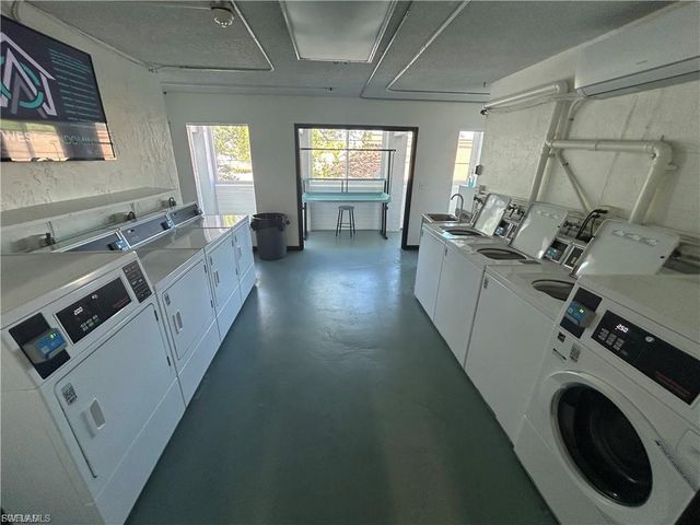 3704 Broadway 316, Fort Myers, FL 33901