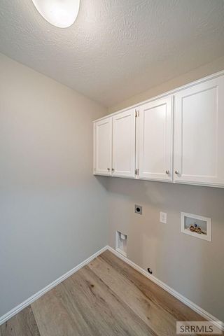 1343 N Skyline Drive, Idaho Falls, ID 83402