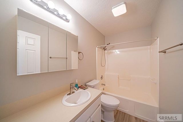 1343 N Skyline Drive, Idaho Falls, ID 83402