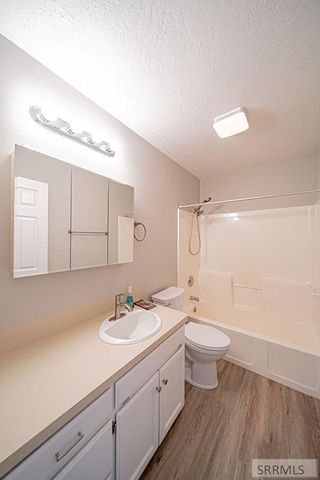 1343 N Skyline Drive, Idaho Falls, ID 83402