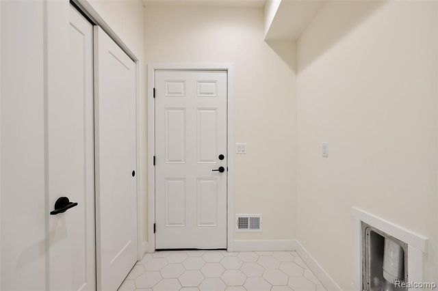 8754 Agnes Street, Detroit, MI 48214