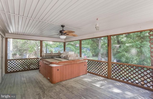 28011 LINE RD, Seaford, DE 19973