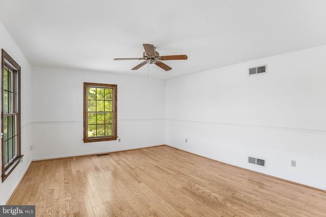 28011 LINE RD, Seaford, DE 19973