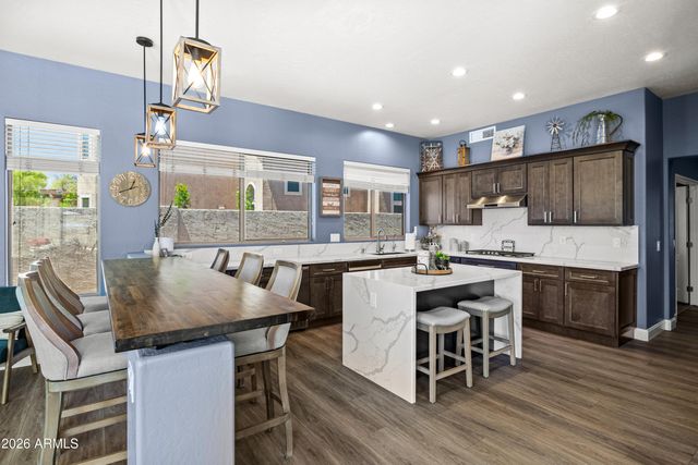 665 W GOLDFINCH Way, Chandler, AZ 85286