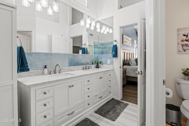 665 W GOLDFINCH Way, Chandler, AZ 85286