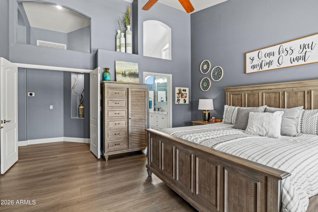 Image 21 of property listing at 665 W GOLDFINCH Way, Chandler, AZ 85286