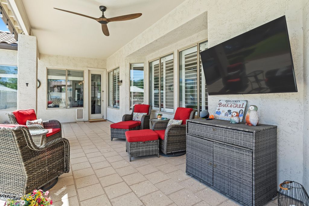 Image 31 of property listing at 665 W GOLDFINCH Way, Chandler, AZ 85286
