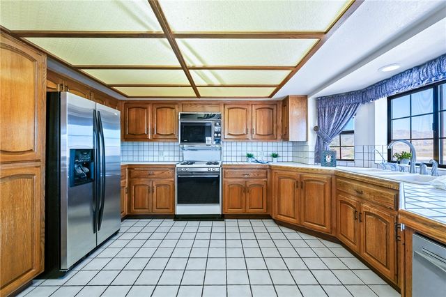 1057 Terrace Drive, Bullhead City, AZ 86442