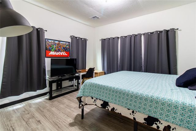 1017 E Main Streets, Shawnee, OK 74801