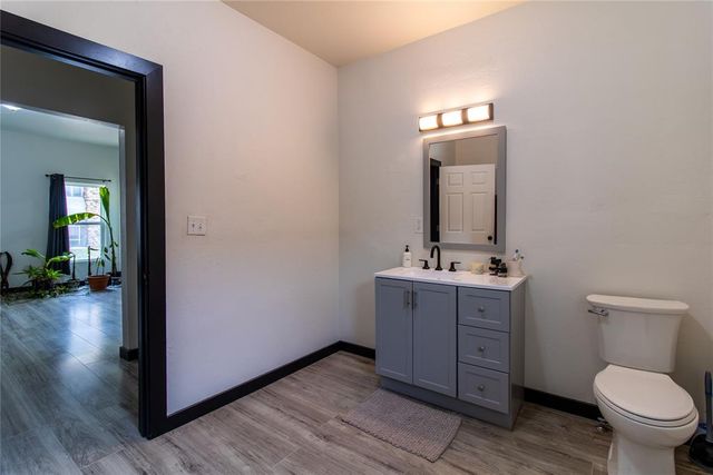 1017 E Main Streets, Shawnee, OK 74801