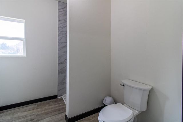 1017 E Main Streets, Shawnee, OK 74801