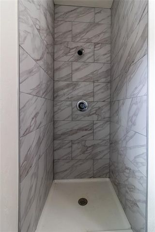 1017 E Main Streets, Shawnee, OK 74801