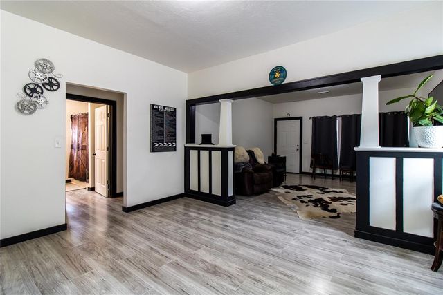 1017 E Main Streets, Shawnee, OK 74801