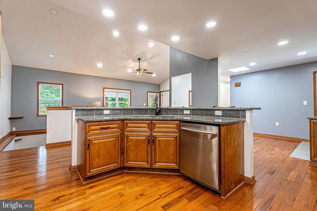 12105 CASH VALLEY, Cumberland, MD 21502