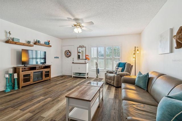 2291 AMERICUS BOULEVARD W 3, Clearwater, FL 33763