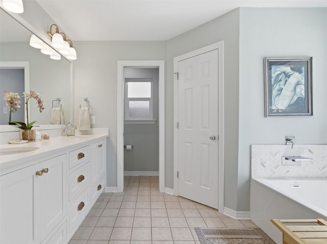 2810 Brandy LN, Georgetown, TX 78628