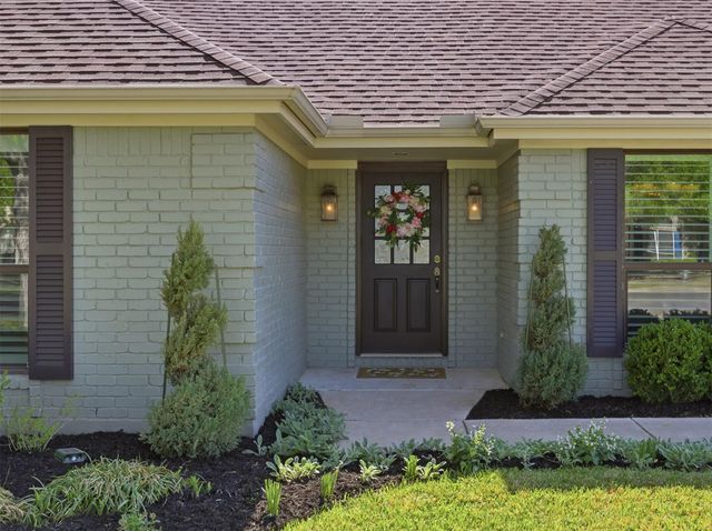 2810 Brandy LN, Georgetown, TX 78628