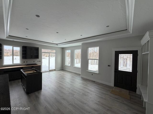 6219 S Emerald Way, Big Lake, AK 99652