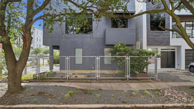 1853 Sul Ross Street, Houston, TX 77098
