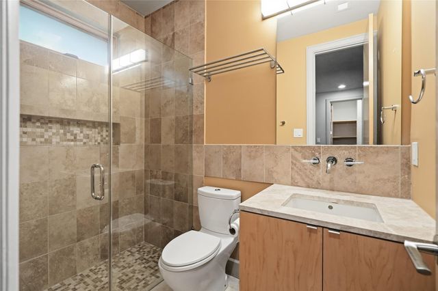 1853 Sul Ross Street, Houston, TX 77098