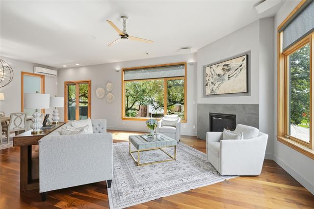 1853 Sul Ross Street, Houston, TX 77098