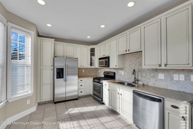 143 Shinnecock Drive, Manalapan, NJ 07726