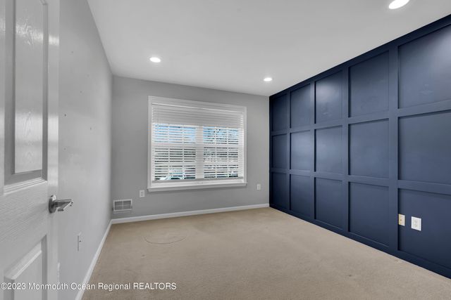 143 Shinnecock Drive, Manalapan, NJ 07726