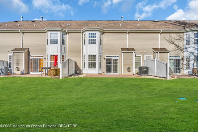 143 Shinnecock Drive, Manalapan, NJ 07726