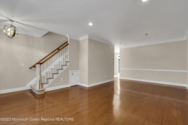 143 Shinnecock Drive, Manalapan, NJ 07726