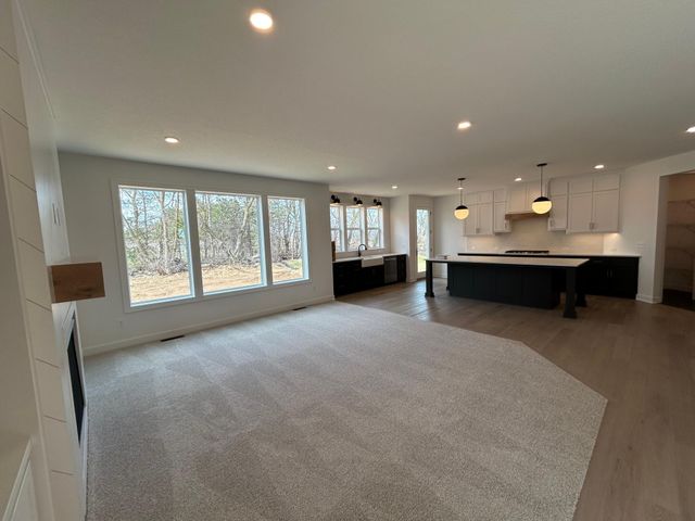 4225 Arbor Bay, Woodbury, MN 55129