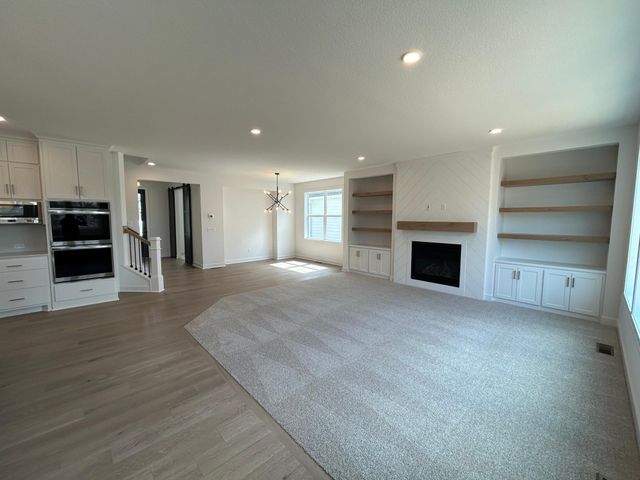 4225 Arbor Bay, Woodbury, MN 55129