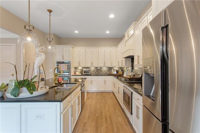397 Glynnwilde Drive NW, Marietta, GA 30064